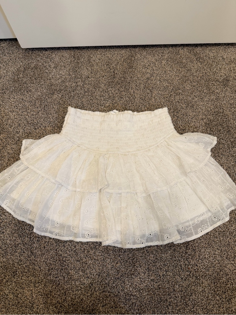 NWOT Altar’d State Women's White Eyelet Tiered Mini Skort